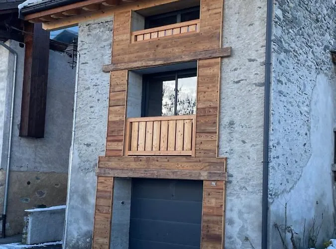 샬레 La Petite Maison 부르생모리스
